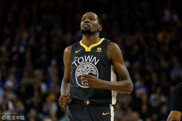 三亚亚沙会丨范俊杰夺得赛会首金 中国队包揽游跑两项个人赛金牌